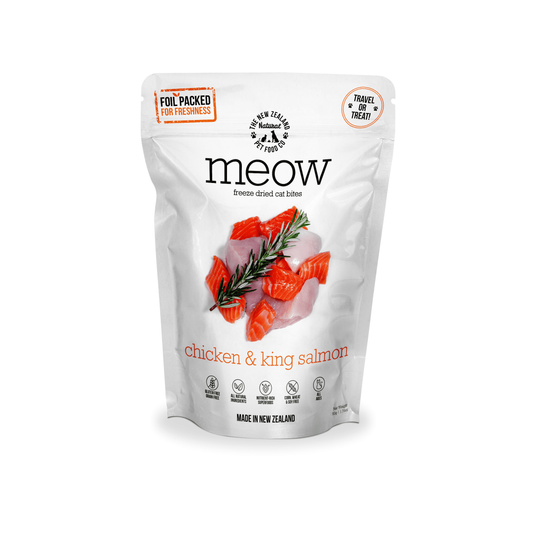 Meow Chicken & Salmon Freeze Dried Cat Treats 50g