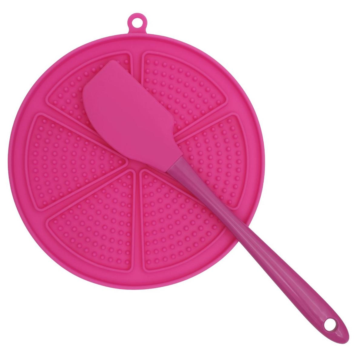 Petstock Foundation Boredom Buster Lick Mat with Spatula