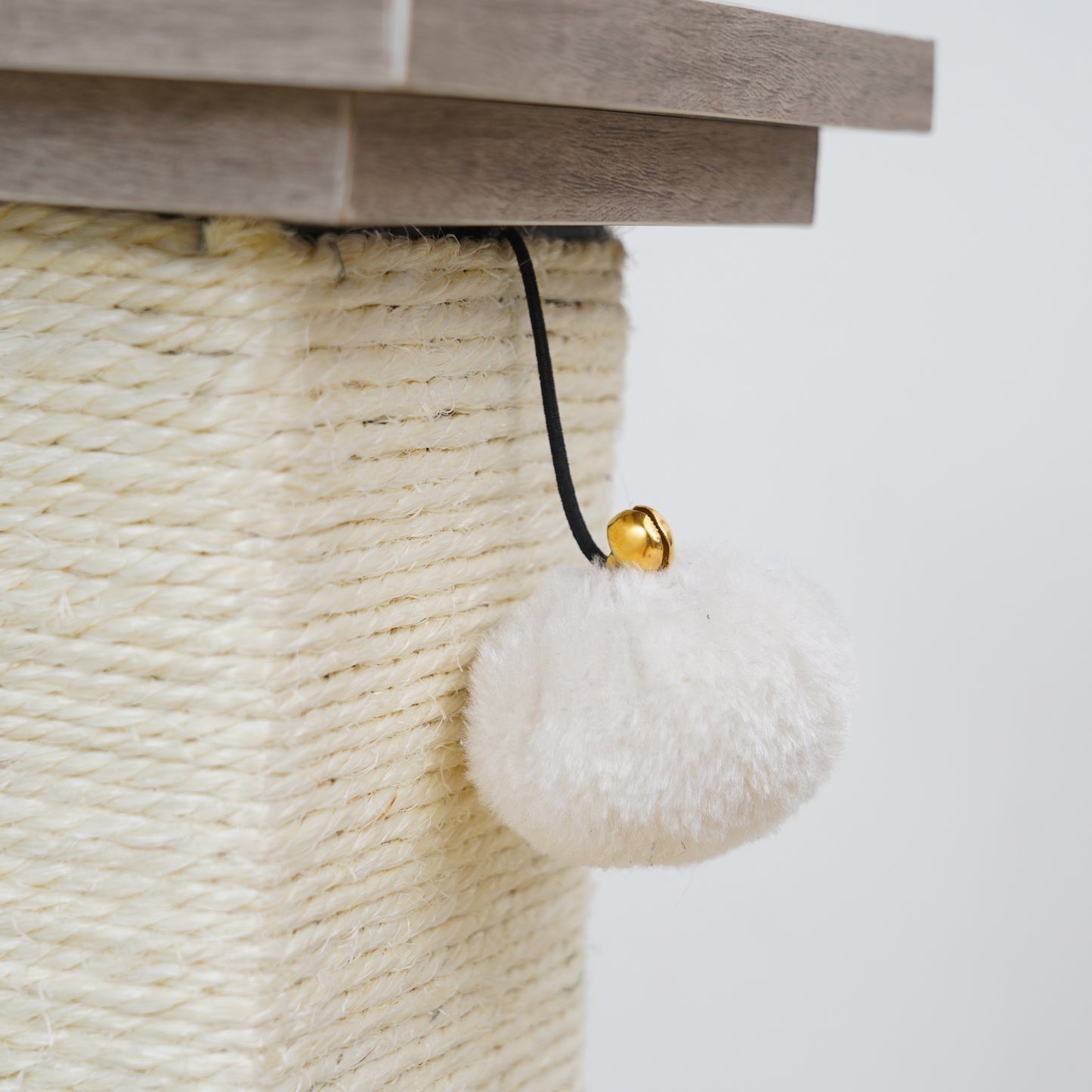 PetPals Sissal Cat Scratcher Post