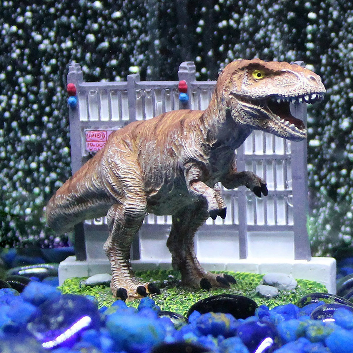 Penn Plax Jurassic Park T-Rex Ornament