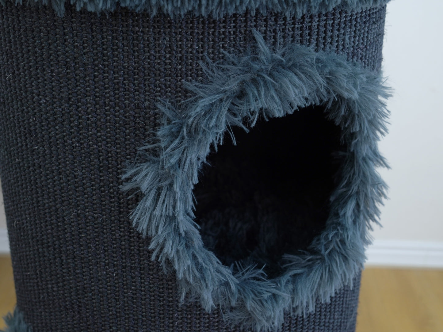 PetPals Big Sisal Scratcher House