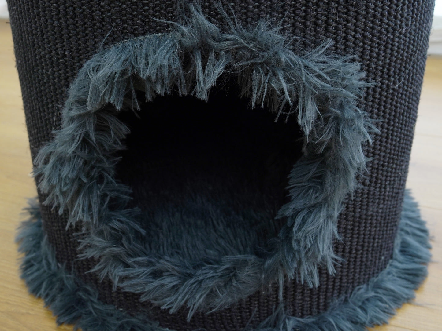 PetPals Big Sisal Scratcher House