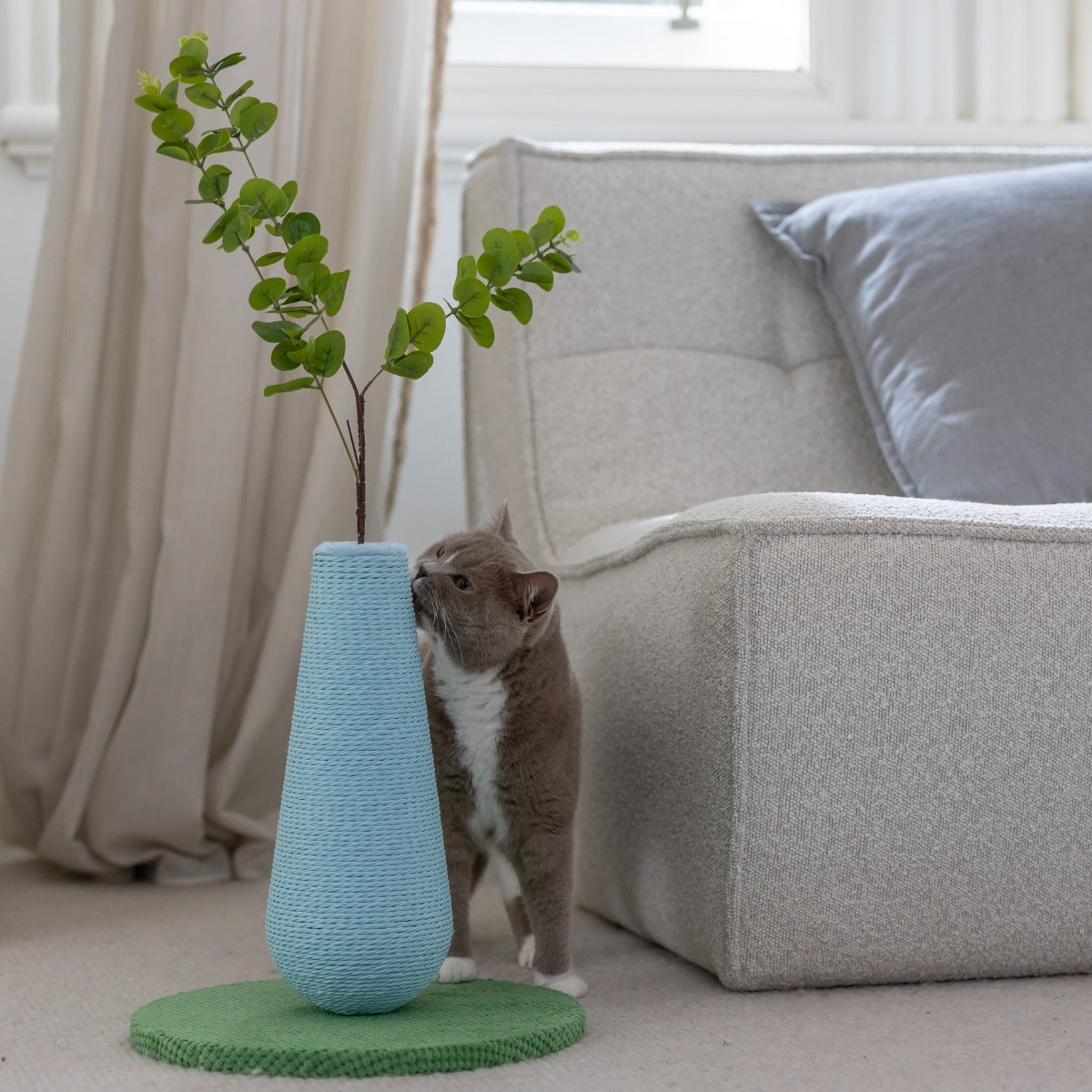 Petpals Flower Vase Cat Scratcher